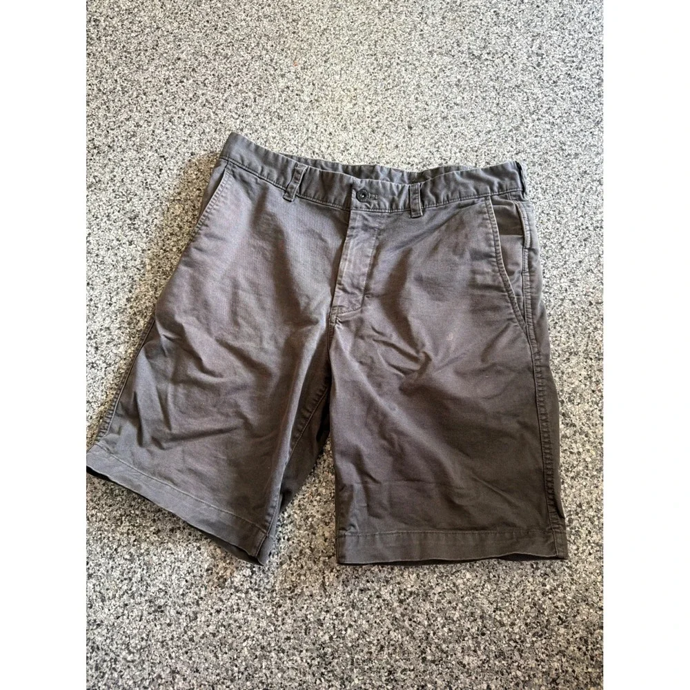 The North Face Mens Gray Cotton Blend Stretch Chino Shorts Size 32 QW 320188